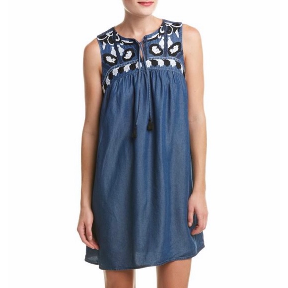 CeCe Dresses & Skirts - Cece 🌈 Embroidered Chambray Dottie Shift Dress in Caviar Denim